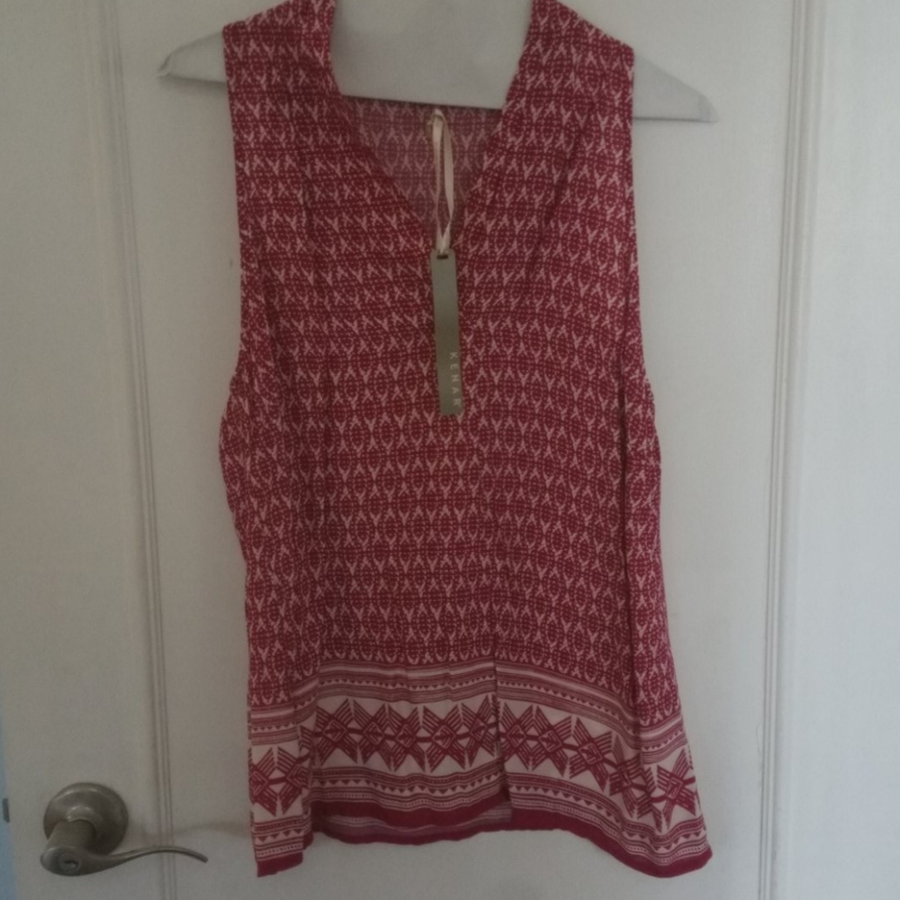 Sleeveless blouse by Kenar size small